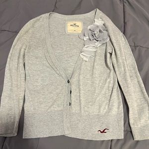 Hollister Medium crop cardigan with flower